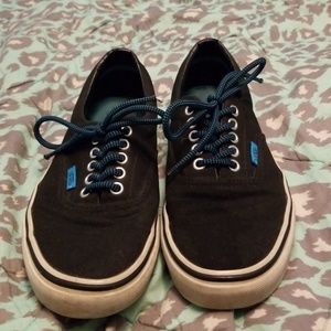 Size 7.5 mes 9 womens Vans